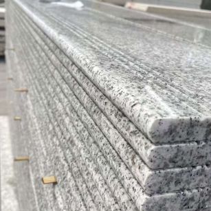 枣庄芝麻白楼梯踏步 花岗岩楼梯板材
